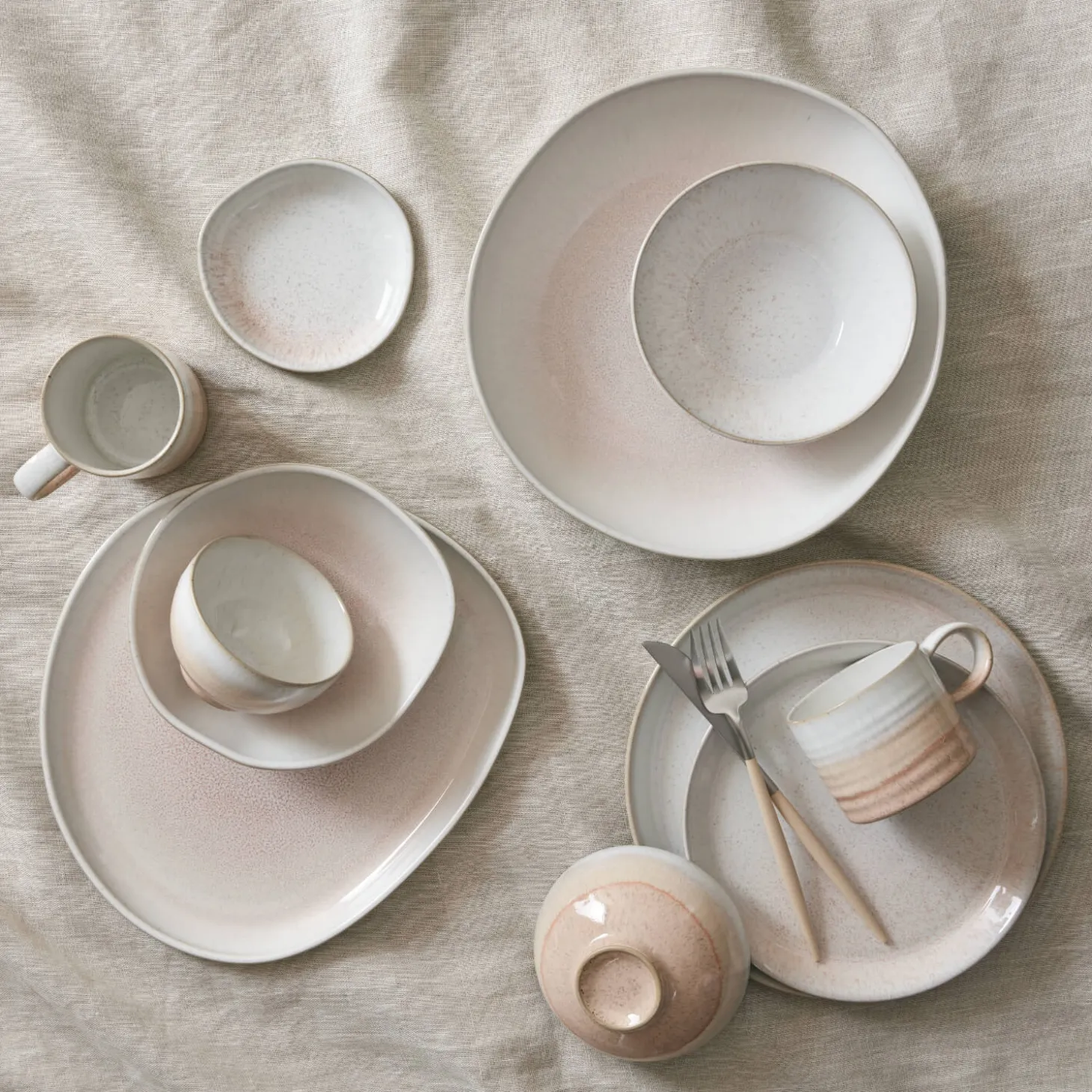 Denby Stoneware Kiln 26cm Dinner Plate- Coral