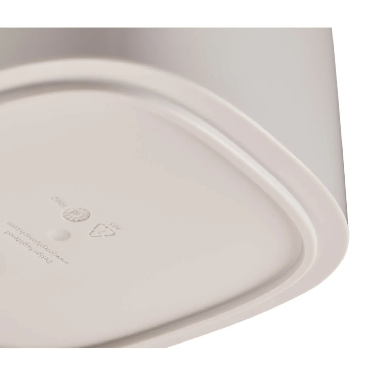 Joseph Joseph Viva Make-Up Brush Pot - Shell