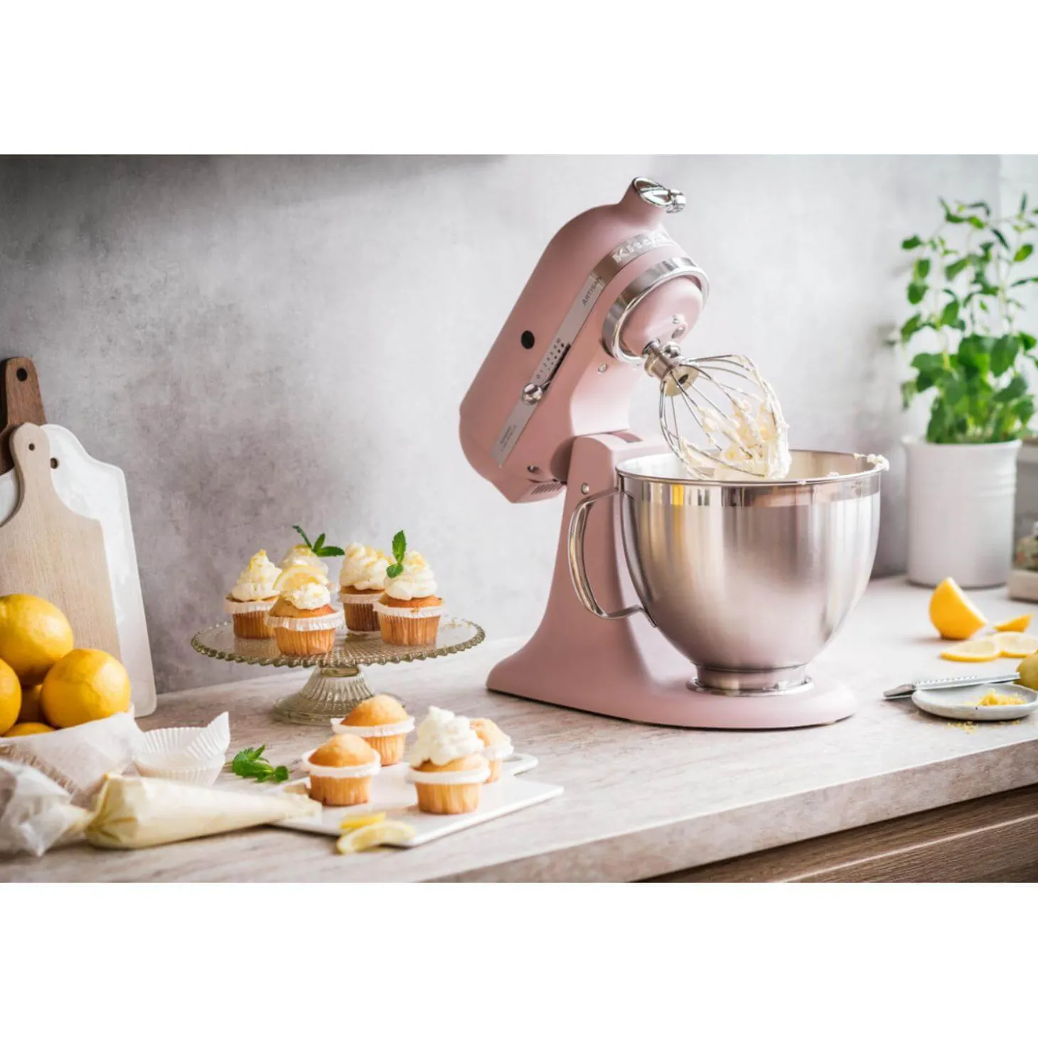 KitchenAid 185 Artisan Tilt-Head Stand Mixer - Feather Pink
