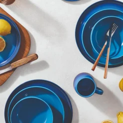 Le Creuset 20cm Stoneware Coupe Serve Bowl - Azure