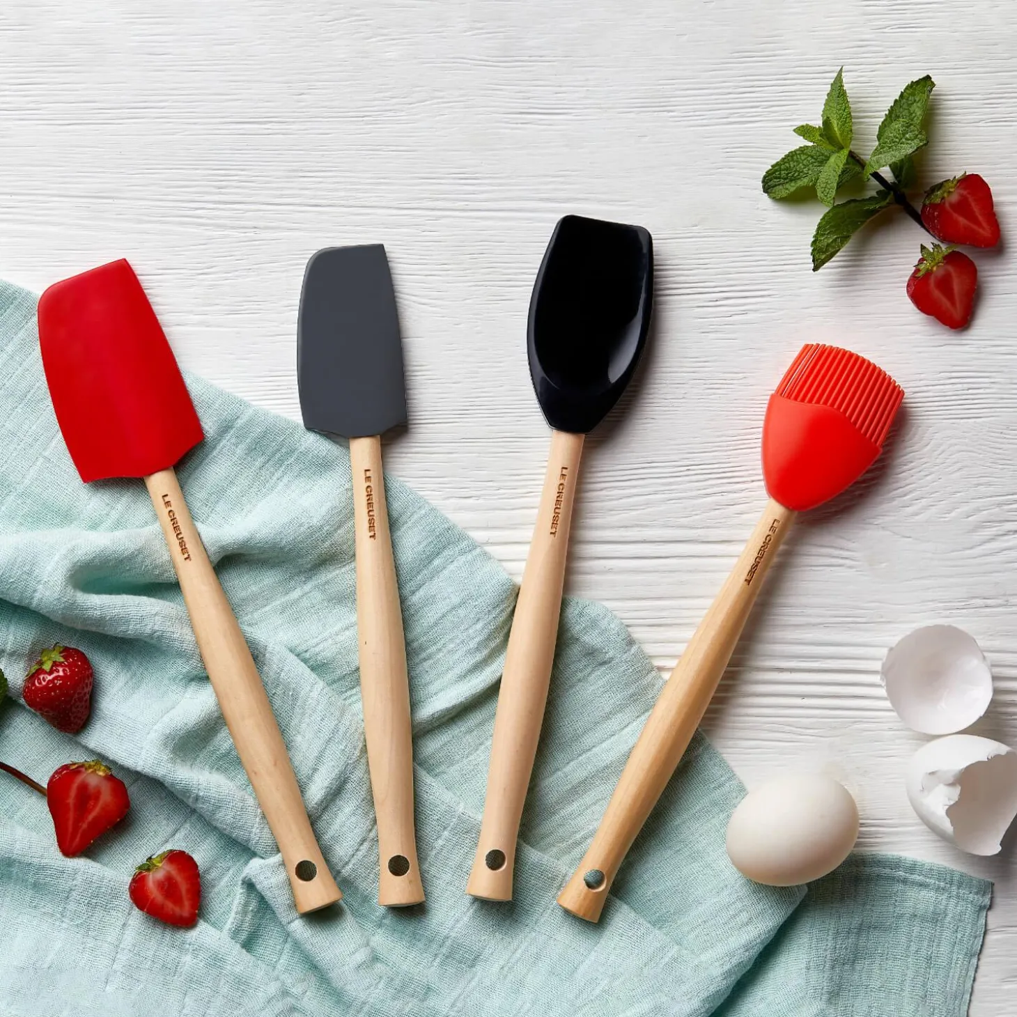 Le Creuset Craft Medium Silicone Spatula - Volcanic
