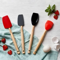 Le Creuset Craft Small Silicone Spatula - Volcanic