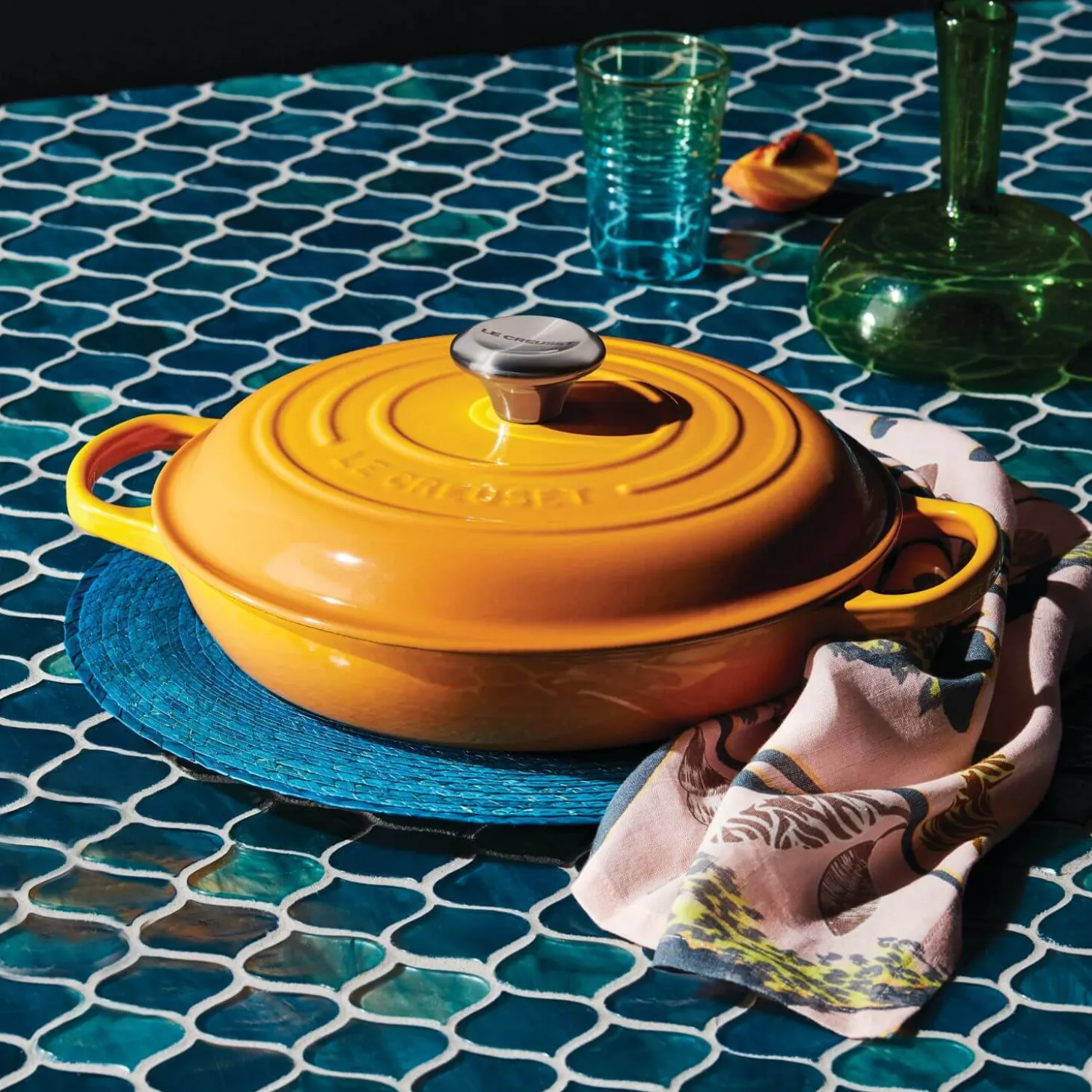 Le Creuset Signature Cast Iron 26cm Shallow Casserole - Nectar