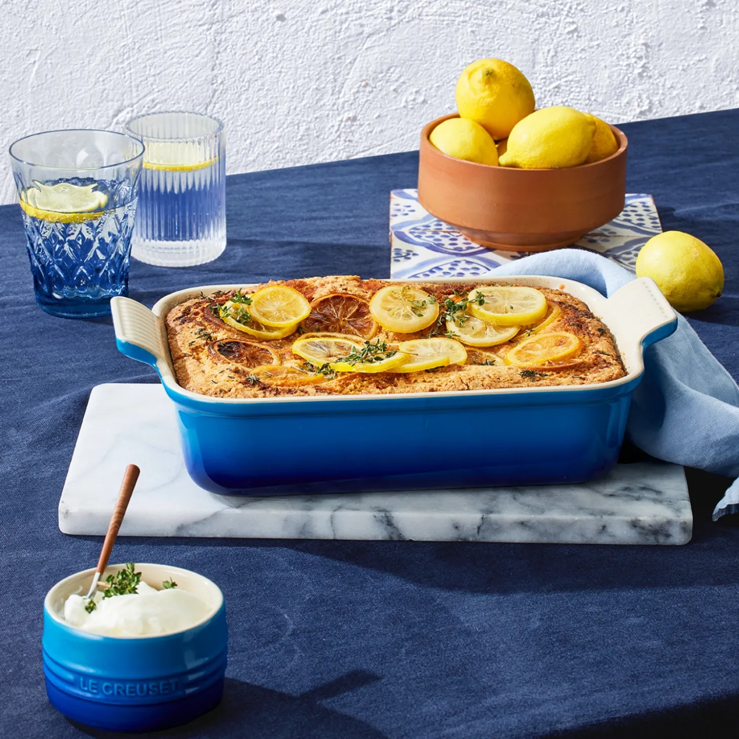 Le Creuset Stoneware Heritage 26cm Rectangular Deep Dish - Azure