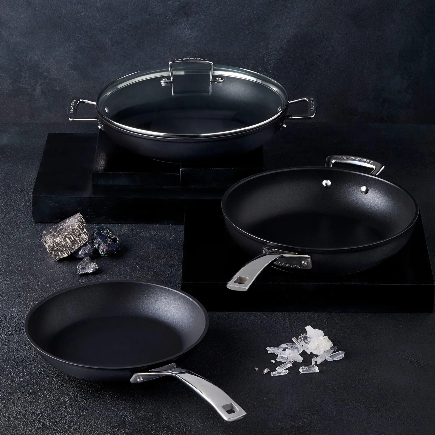 Le Creuset Toughened Non-Stick Shallow Casserole - 24cm