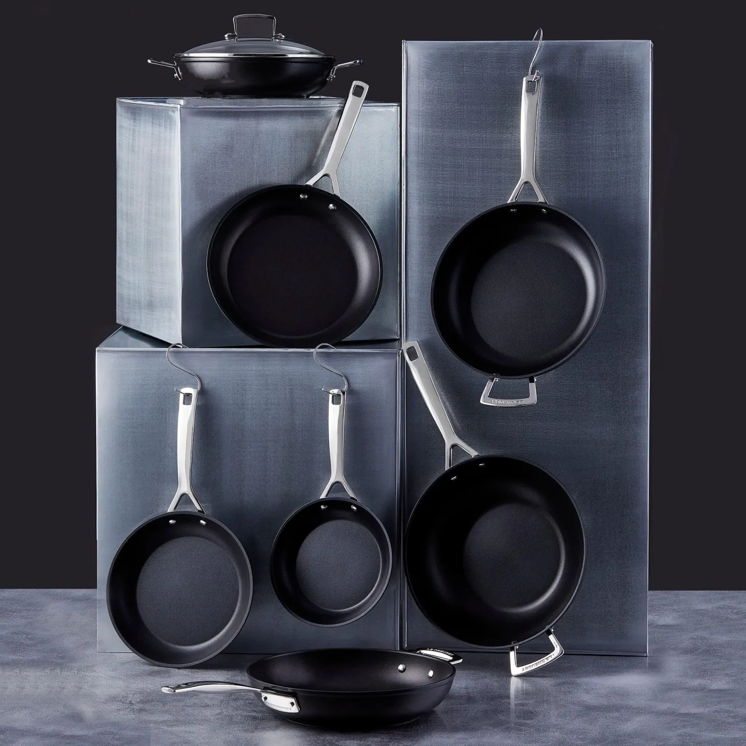 Le Creuset Toughened Non-Stick Shallow Frying Pan - 28cm