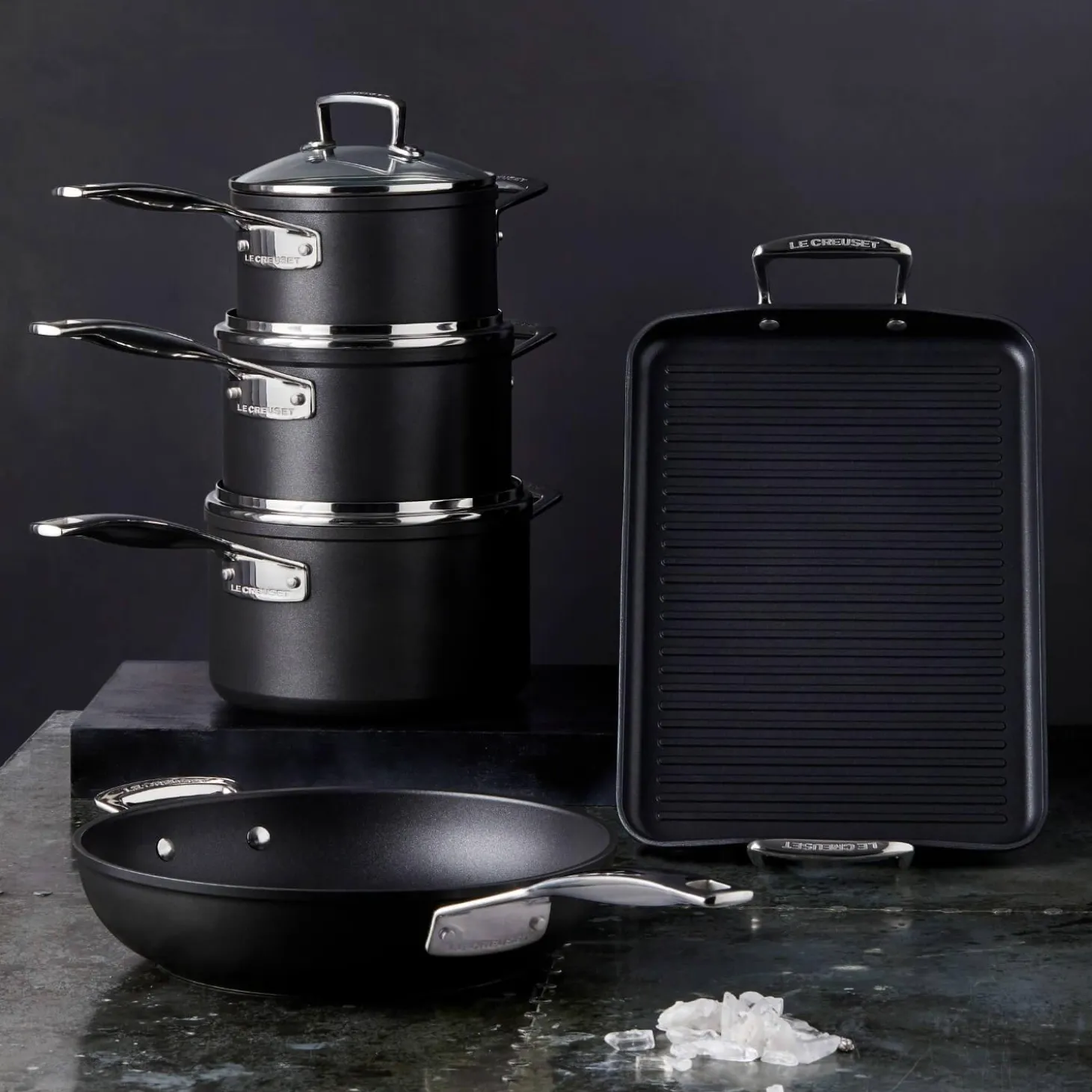 Le Creuset Toughened Non-Stick Saucepan With Glass Lid - 18cm