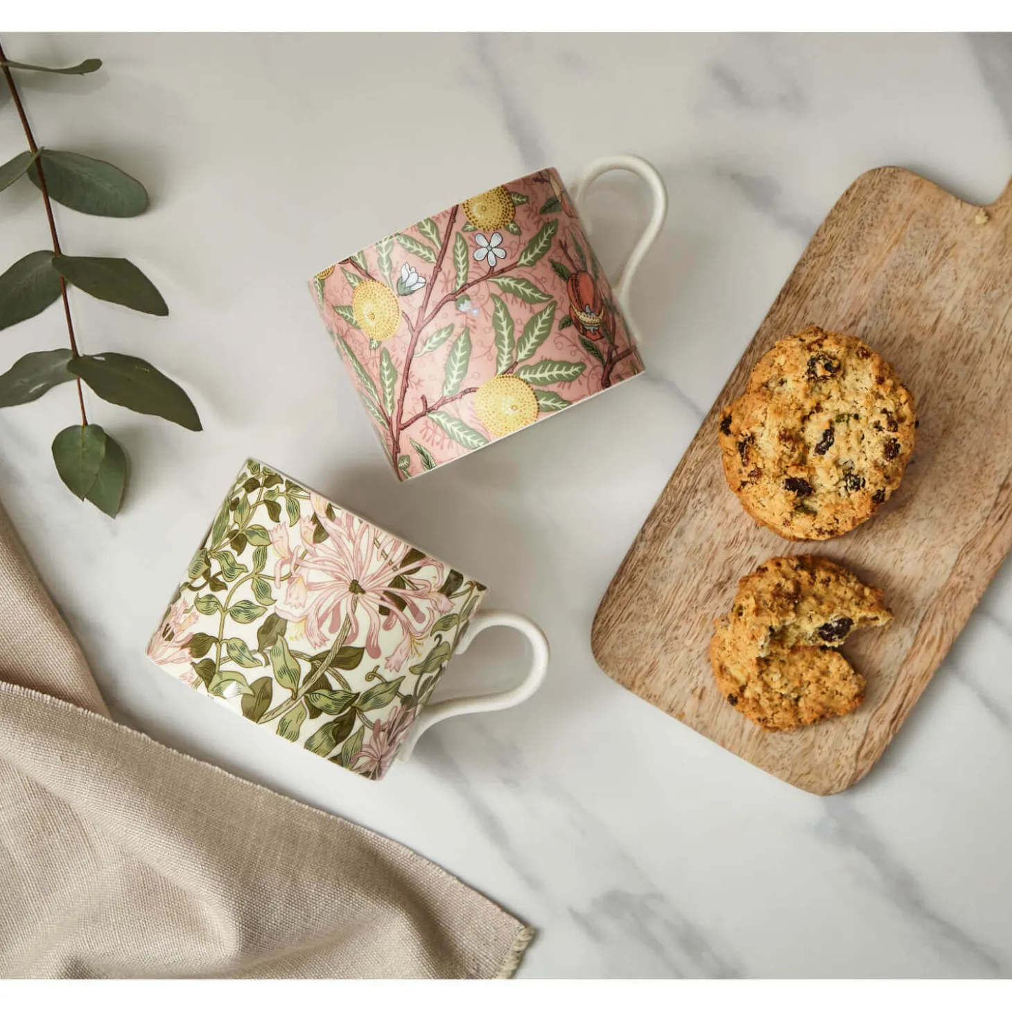 Morris & Co 2 Piece 340ml Porcelain Mug Set - Fruit & Honeysuckle
