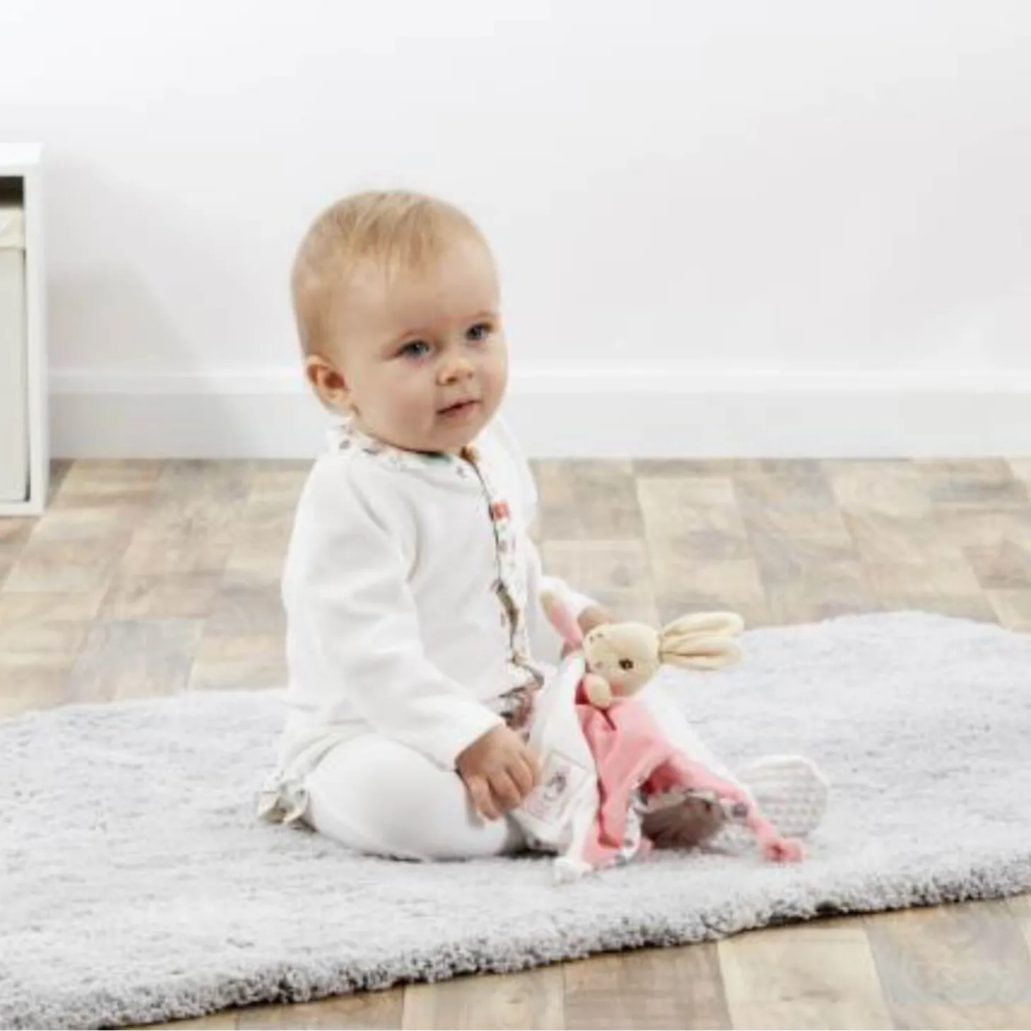 Peter Rabbit Comfort Blanket - Flopsy Bunny