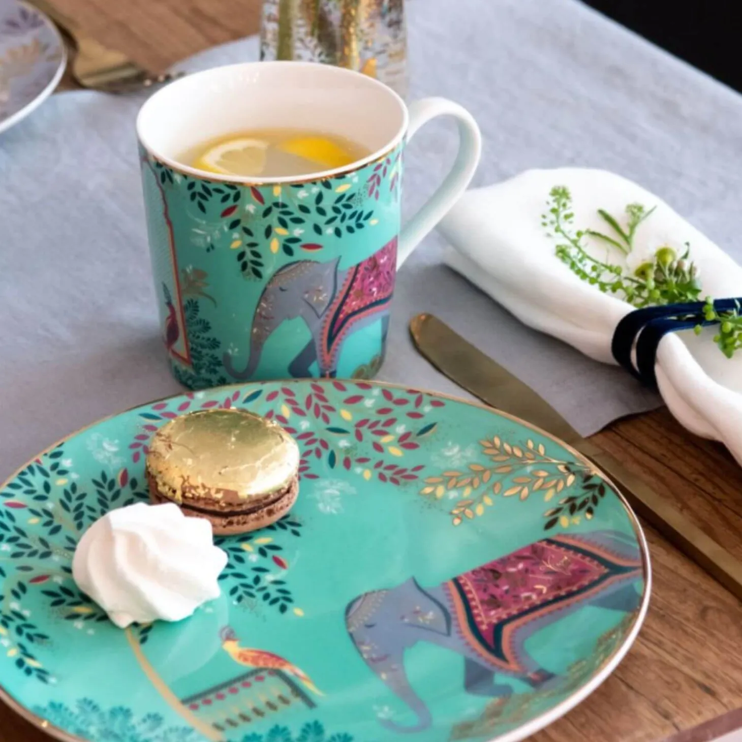 Sara Miller London India Set Of 4 Cake Plates - Assorted