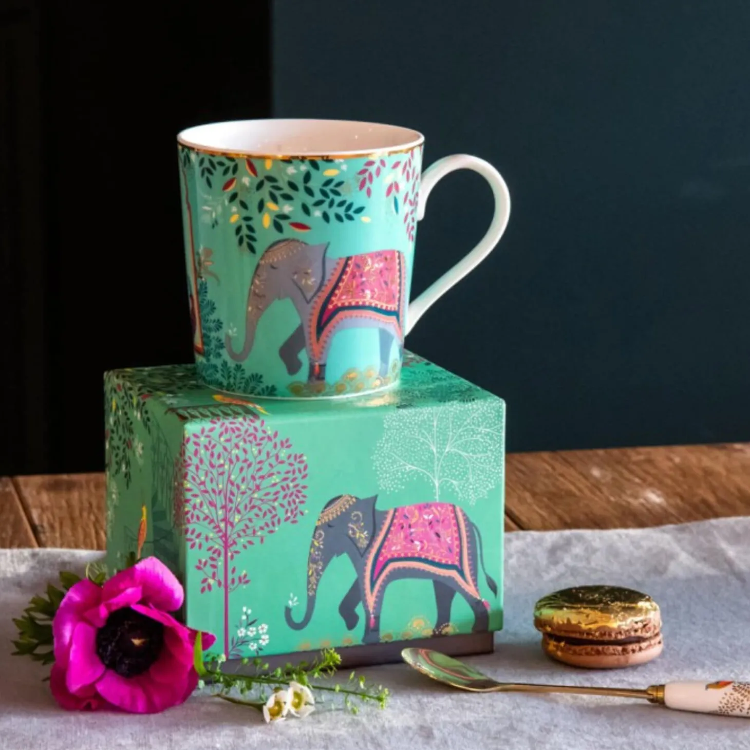 Sara Miller London 340ml Elephant Oasis India Mug - Light Jade