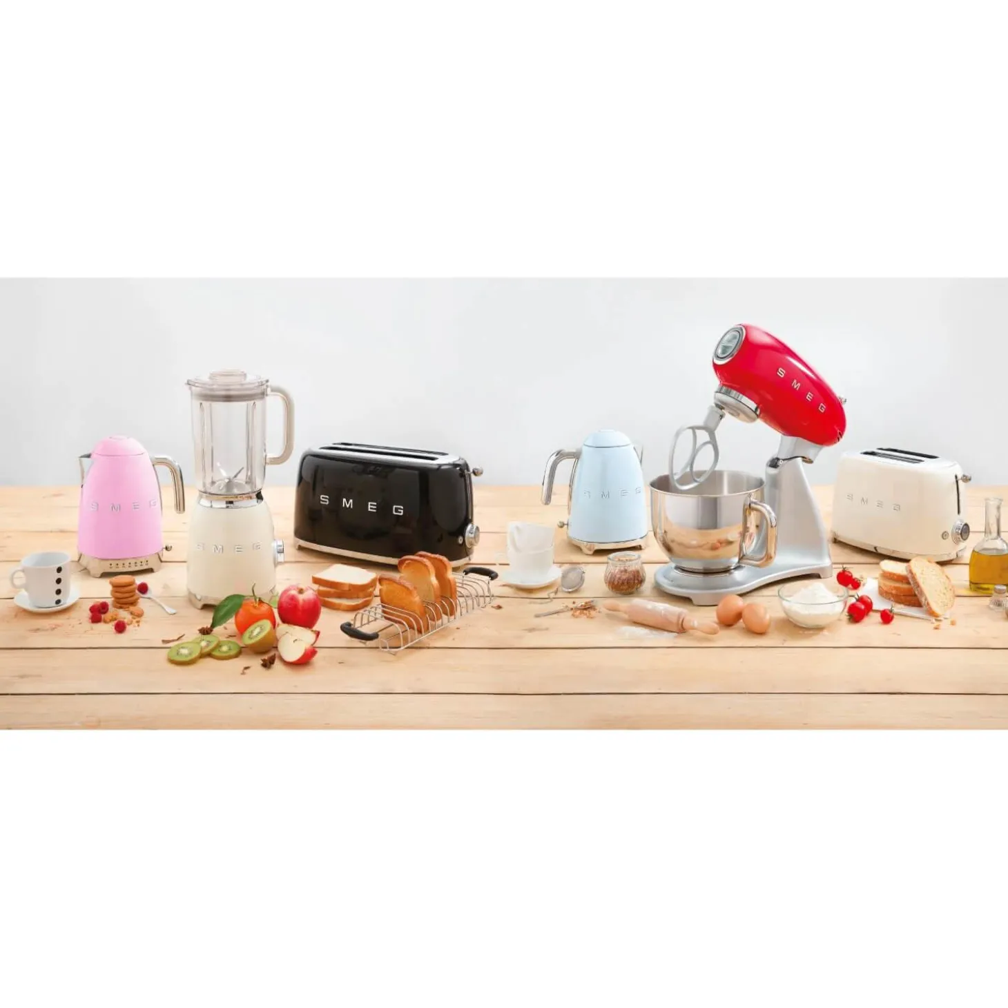 Smeg 50's Style Retro TSF03 4 Slice Toaster - Red