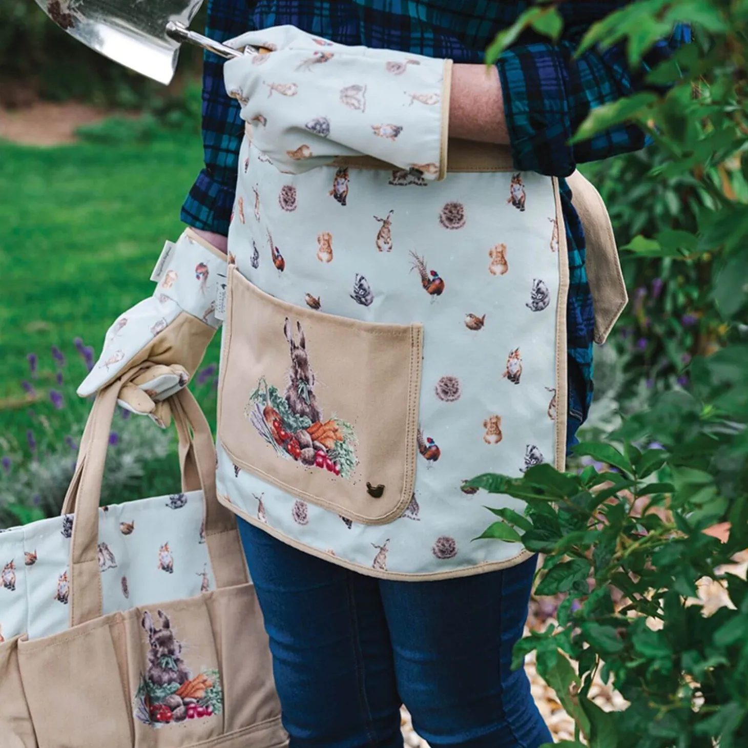 Wrendale Designs by Hannah Dale Gardening Belt - Woodlanders
