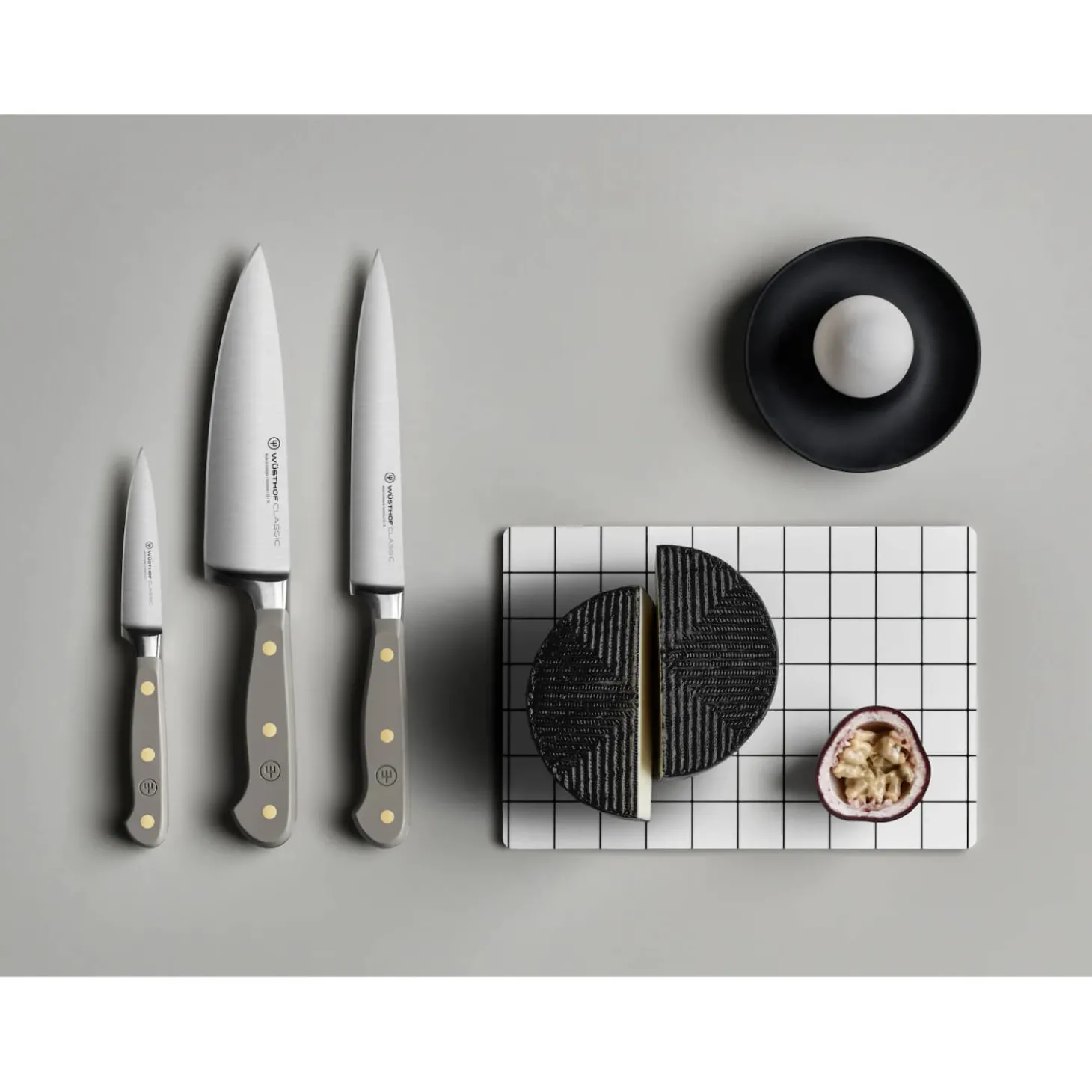 Wusthof Classic 12cm Steak Knife - Velvet Oyster