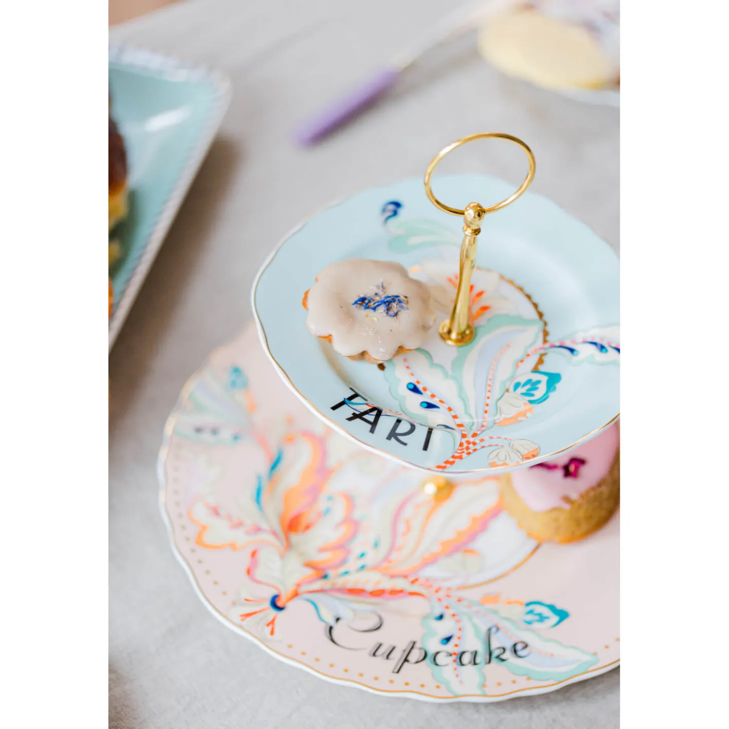Yvonne Ellen 2-Tier Fine China Cake Stand - Floral