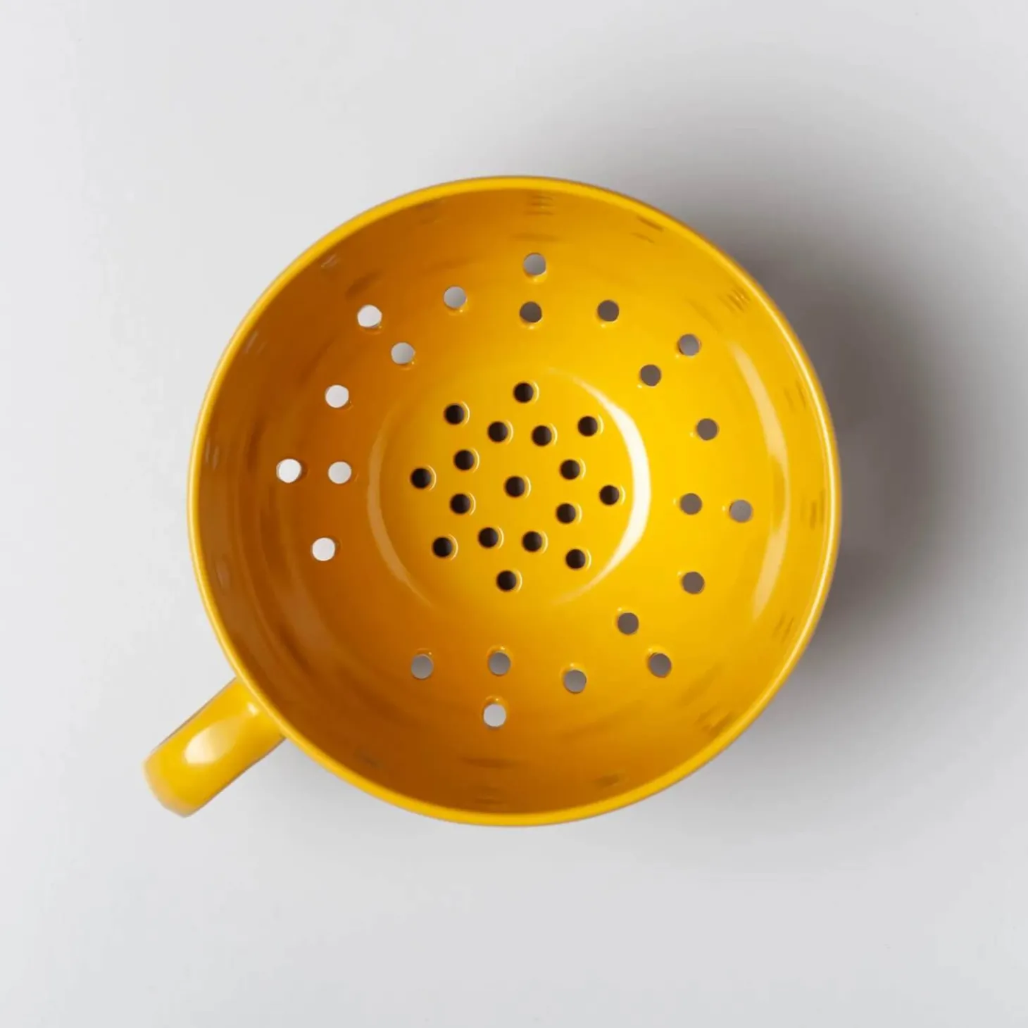 Zeal Berry 10cm Melamine Colander with Handle - Mustard