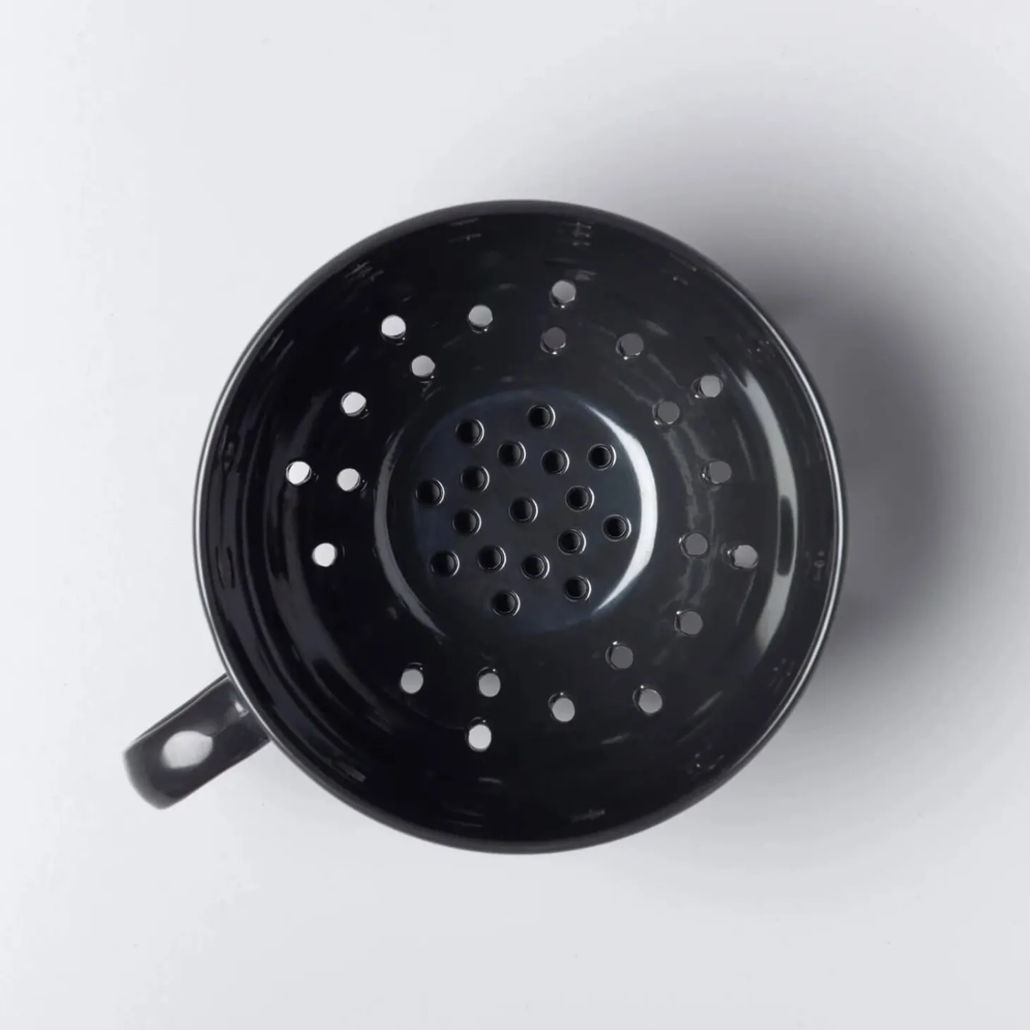 Zeal Berry 10cm Melamine Colander with Handle - Dark Grey