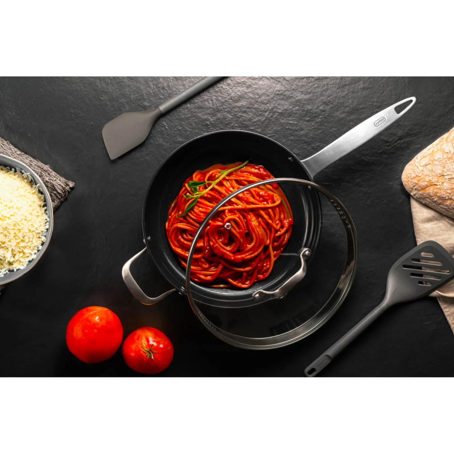 Zyliss Ultimate Pro 28cm Ceramic Non-Stick Sauté Pan With Lid